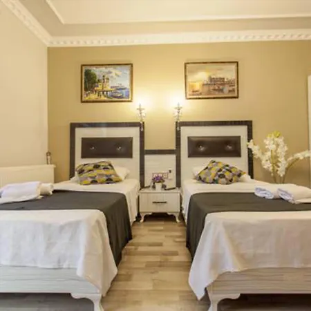 Asya World ホテル