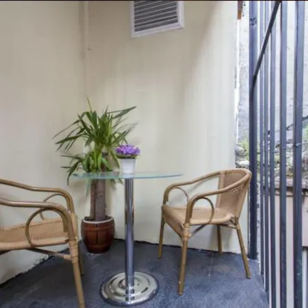 Asya World ホテル 3*